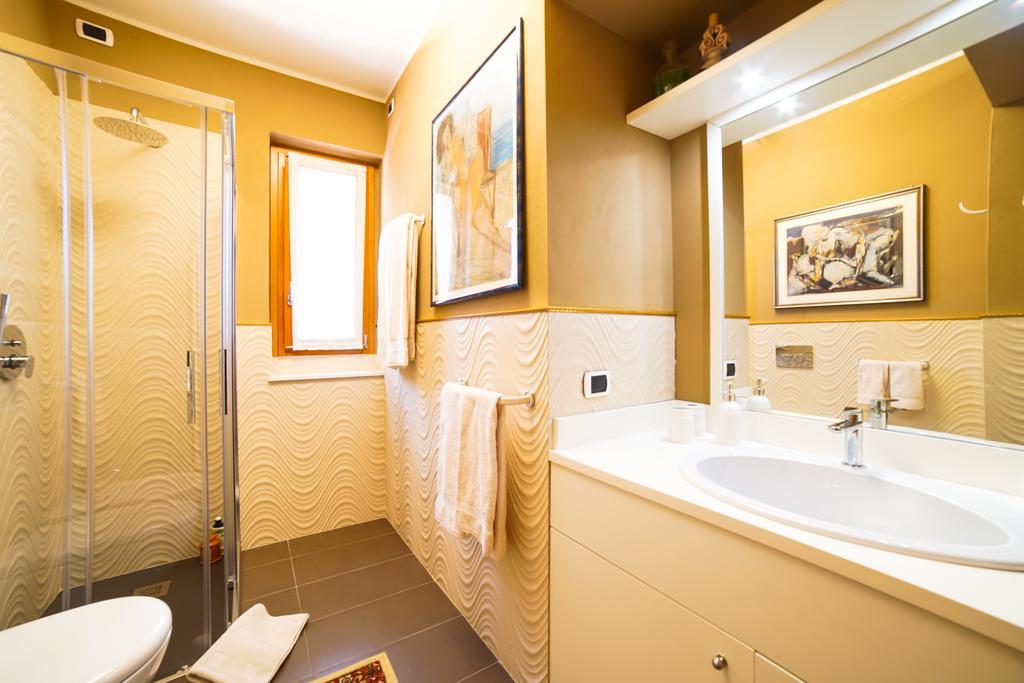 La Volpe Dorata Bed and Breakfast Stresa Exteriör bild